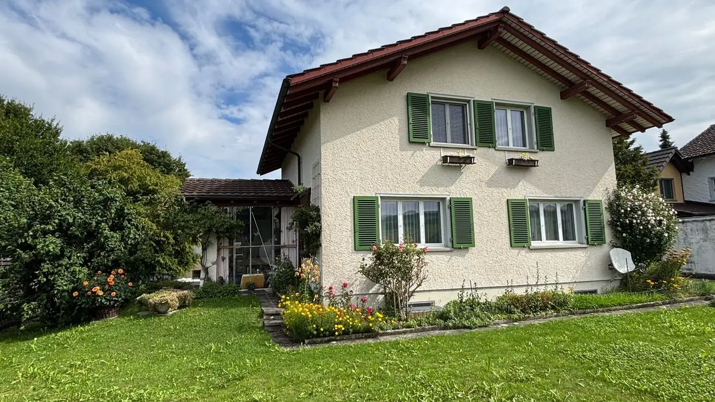 Einfamilienhaus kaufen - Pfäffikerstrasse 48, 8335 Hittnau