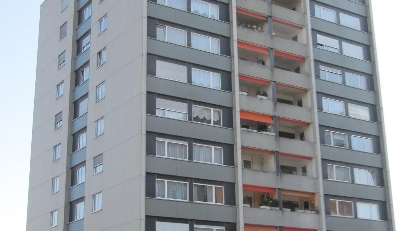 Parcheggio esterno in affitto - Alexander-Funkweg 9, 2560 Nidau