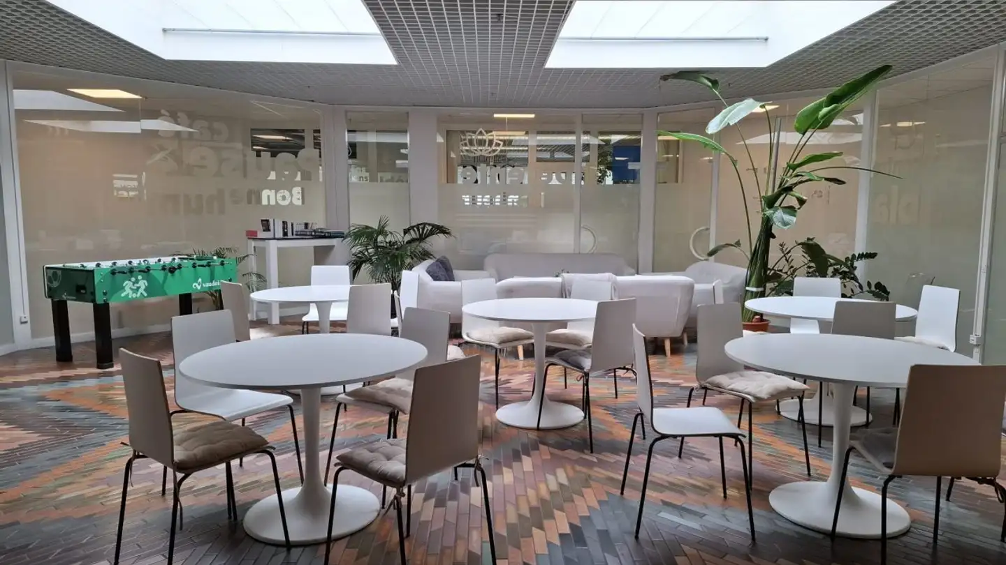 Office space for rent - 1442 Montagny-près-Yverdon - Photo 2