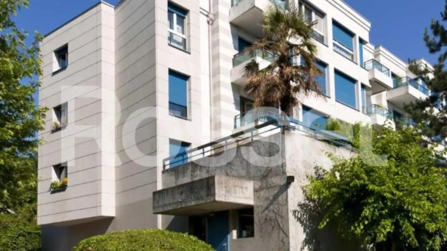 Parcheggio esterno in affitto - Route de Drize 18A, 1227 Carouge GE