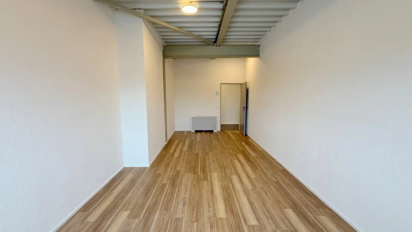 Bürofläche mieten - Werkstrasse 35, 8222 Beringen - Foto 2