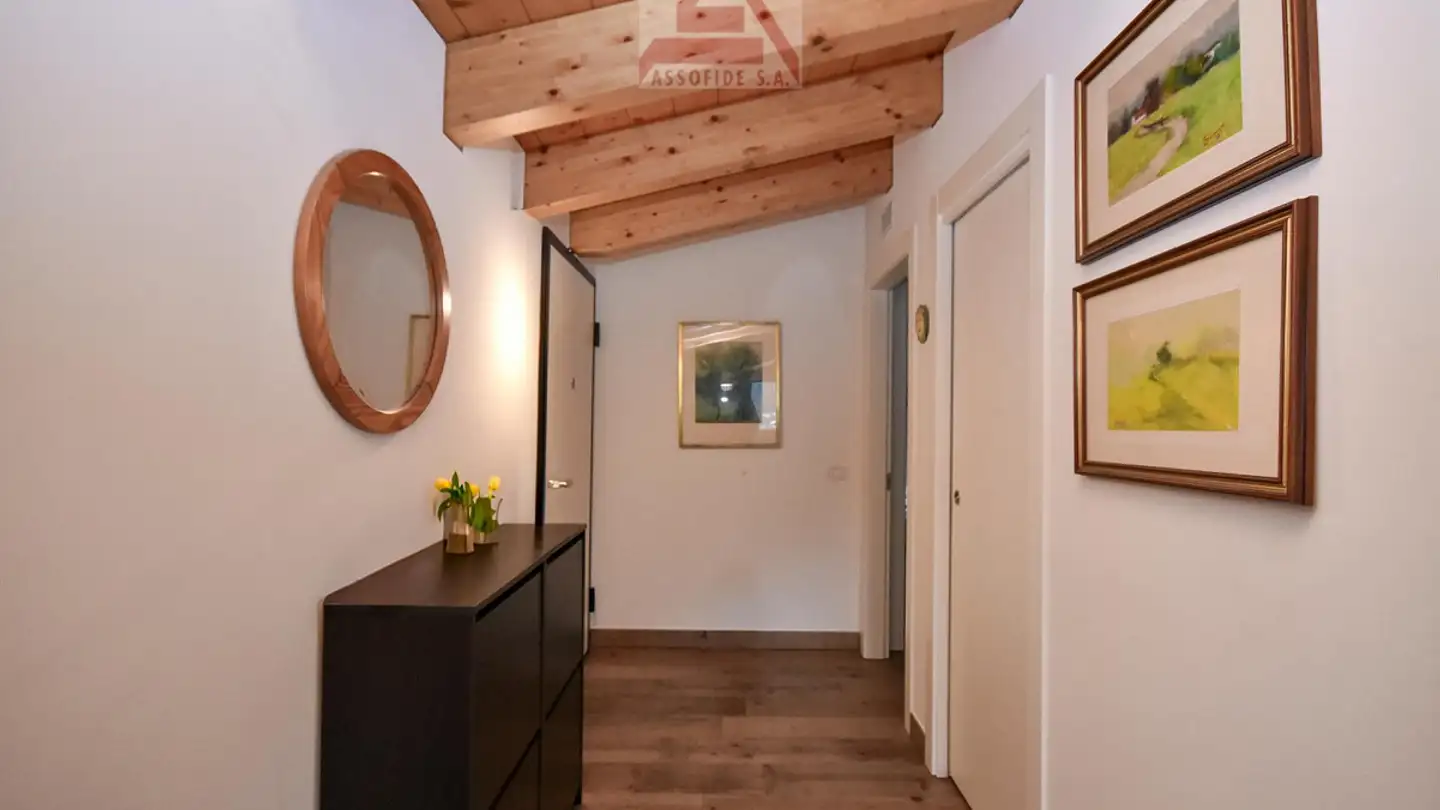 Attic flat for sale - 6592 S. Antonino