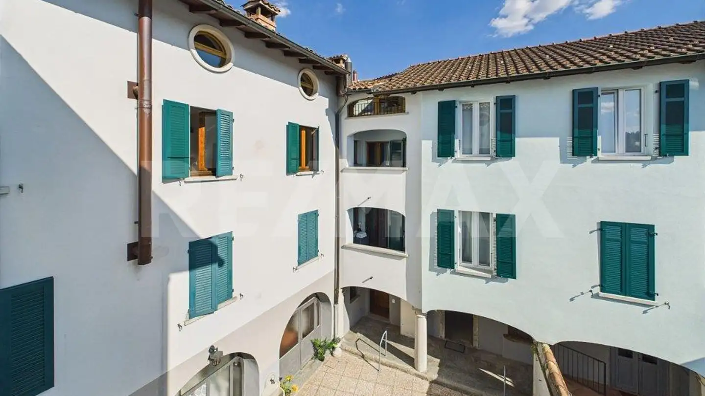 Residential building for sale - 6828 Balerna - Photo 4