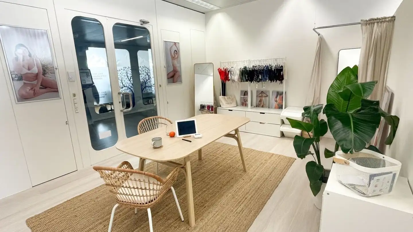 Gewerbe mieten - Thurgauerstrasse 117, 8152 Glattpark (Opfikon)
