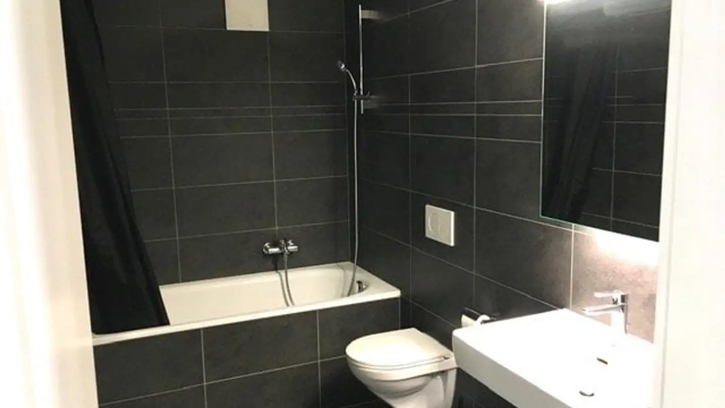 Appartamento in affitto - Rue Du Faubourg 27, 2520 La Neuveville - Foto 2