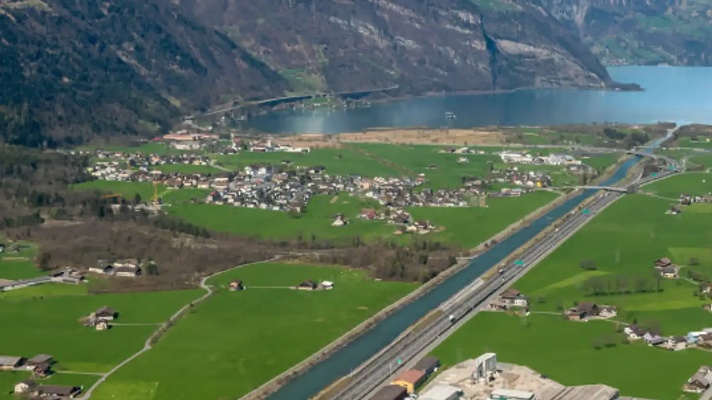 Industrial property for sale - Eyschachen, 6460 Altdorf UR