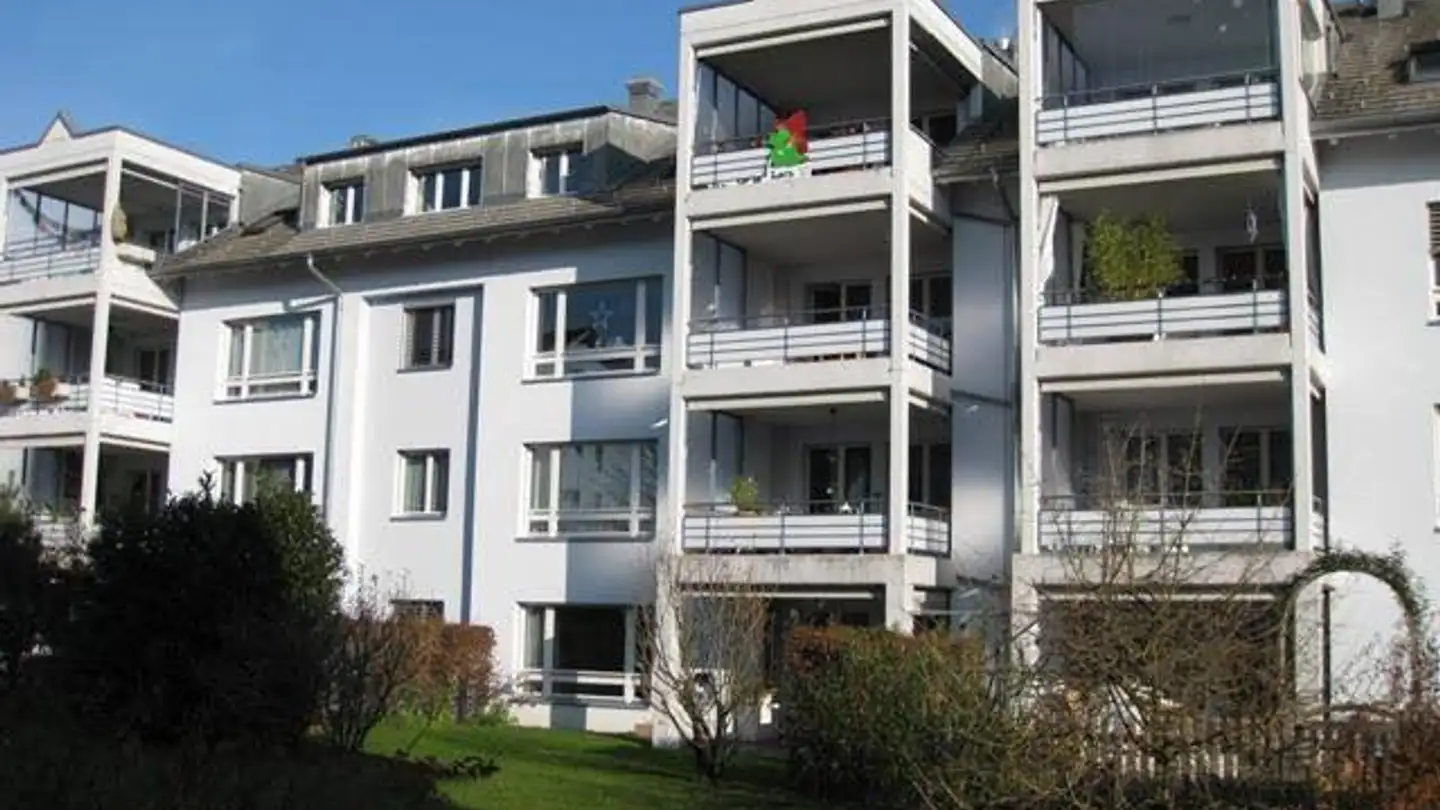 Attique à louer - Eschenstrasse 10, 6312 Steinhausen - Photo 2