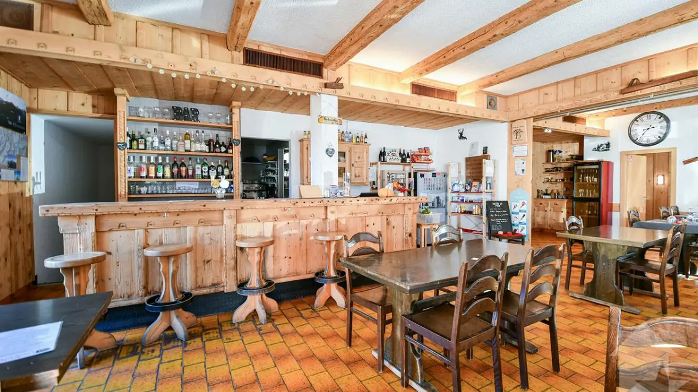 Restaurant à vendre - 1946 Bourg-St-Pierre