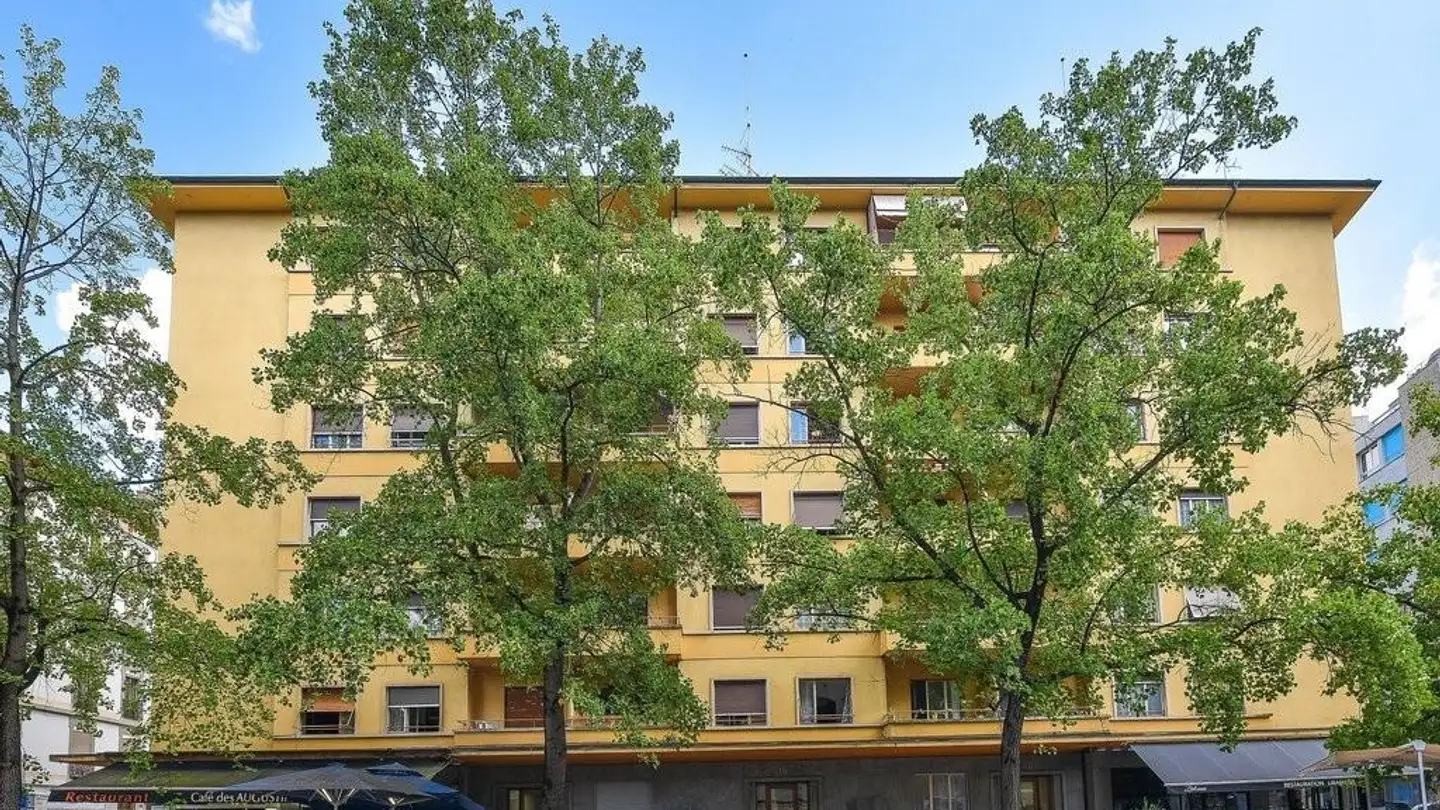 Single garage for rent - Rue John-Grasset 17, 1205 Genève