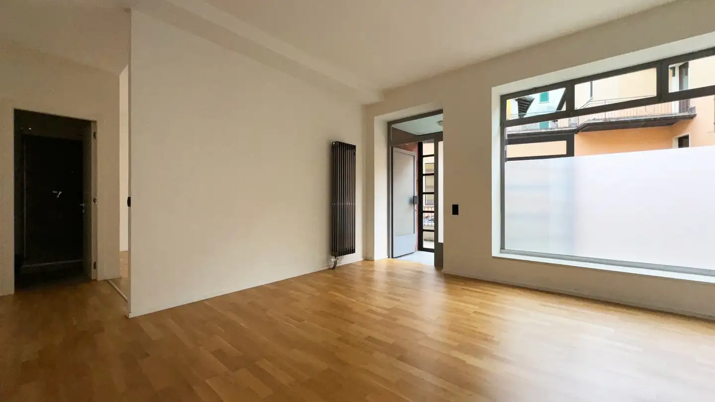 Office space for rent - Vicolo Del Municipio 2, 6988 Ponte Tresa