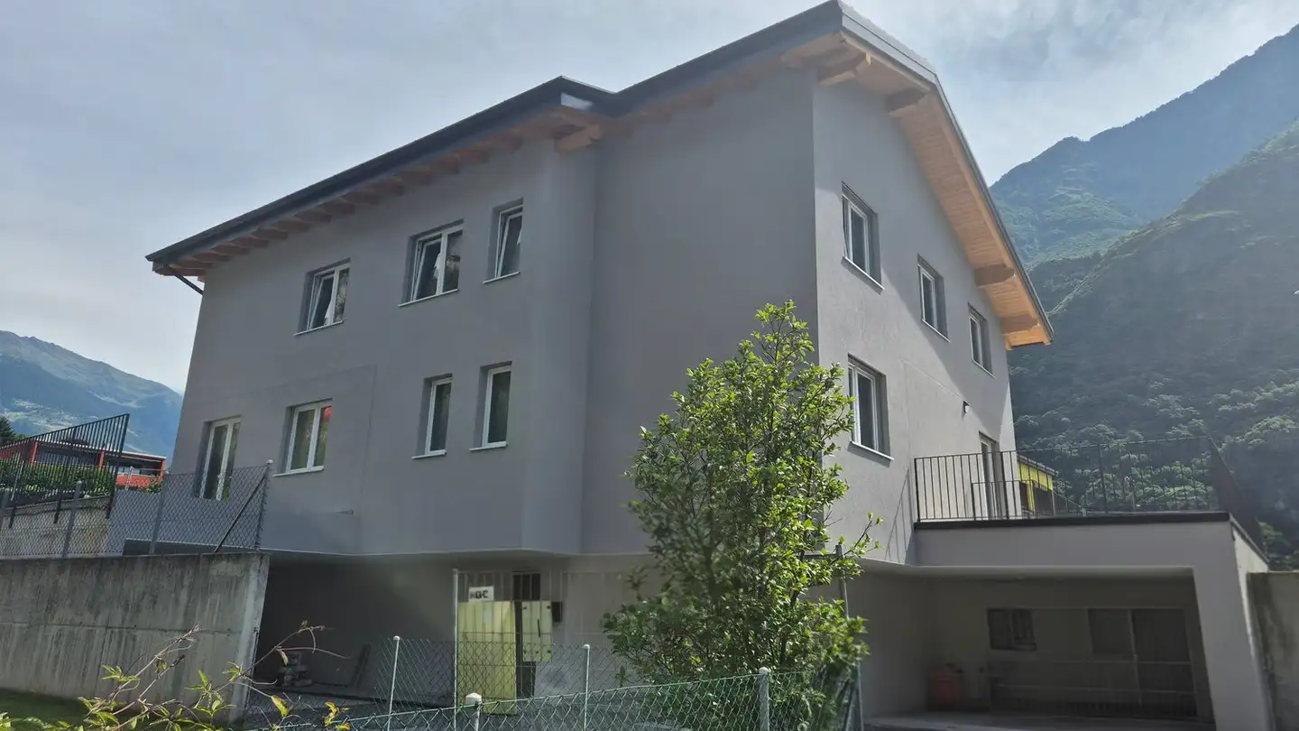 Maison jumelle à louer - Via Al Ramon, 6710 Biasca - Photo 2