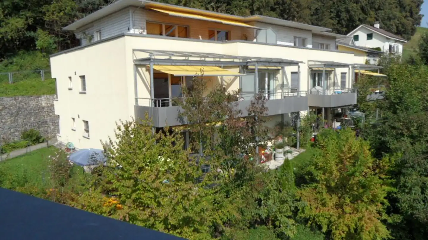 Attique à louer - Hüsigässli 589, 3077 Enggistein