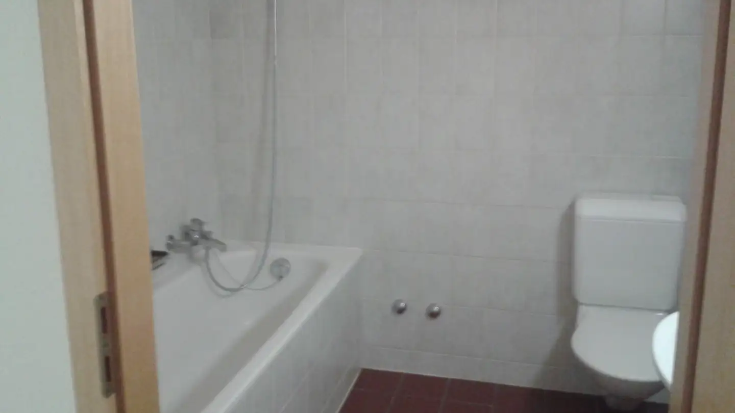 Appartement à louer - 2015 Areuse - Photo 4