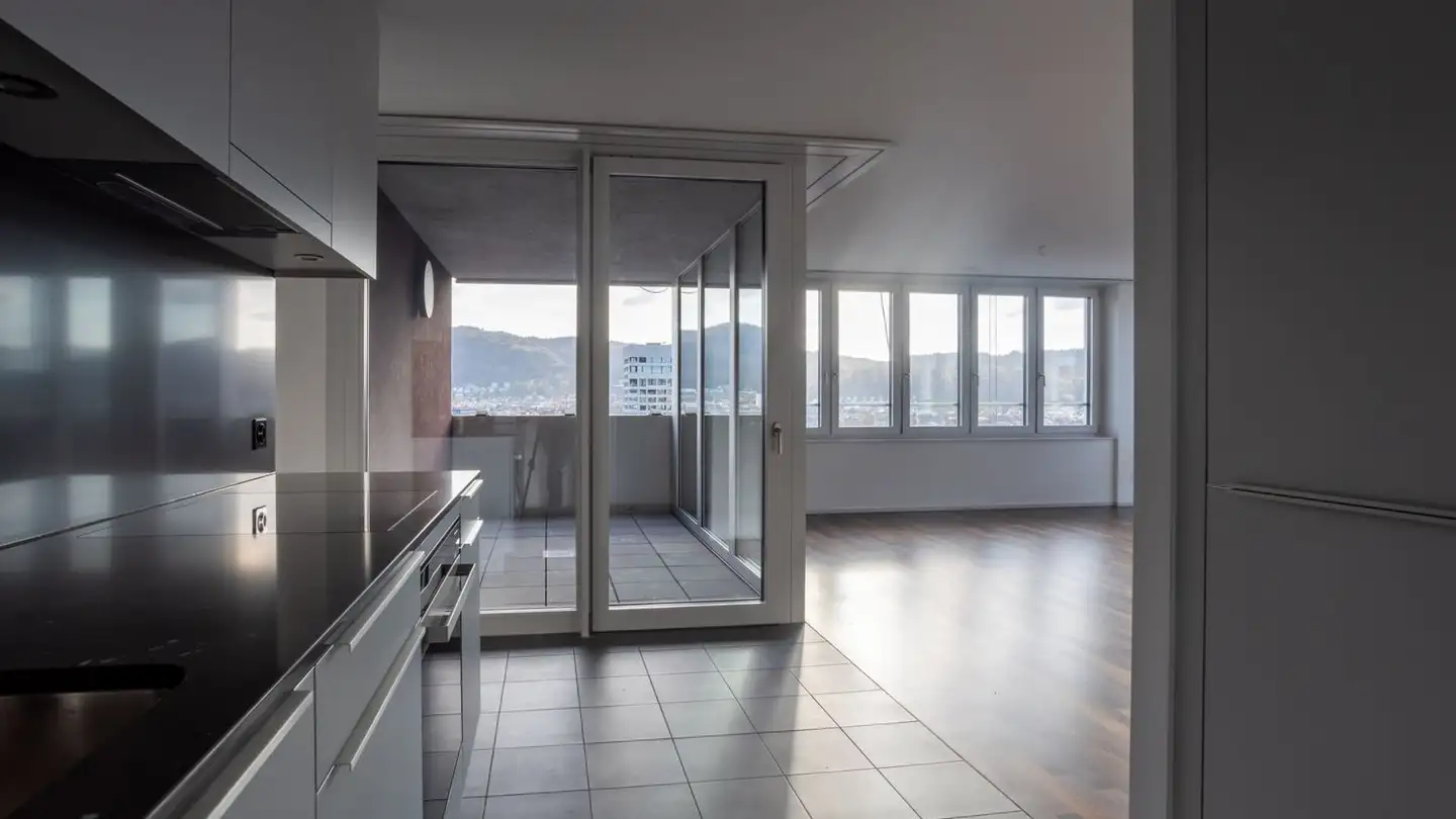 Apartment for rent - Hohlstrasse 440a, 8048 Zürich - Photo 4