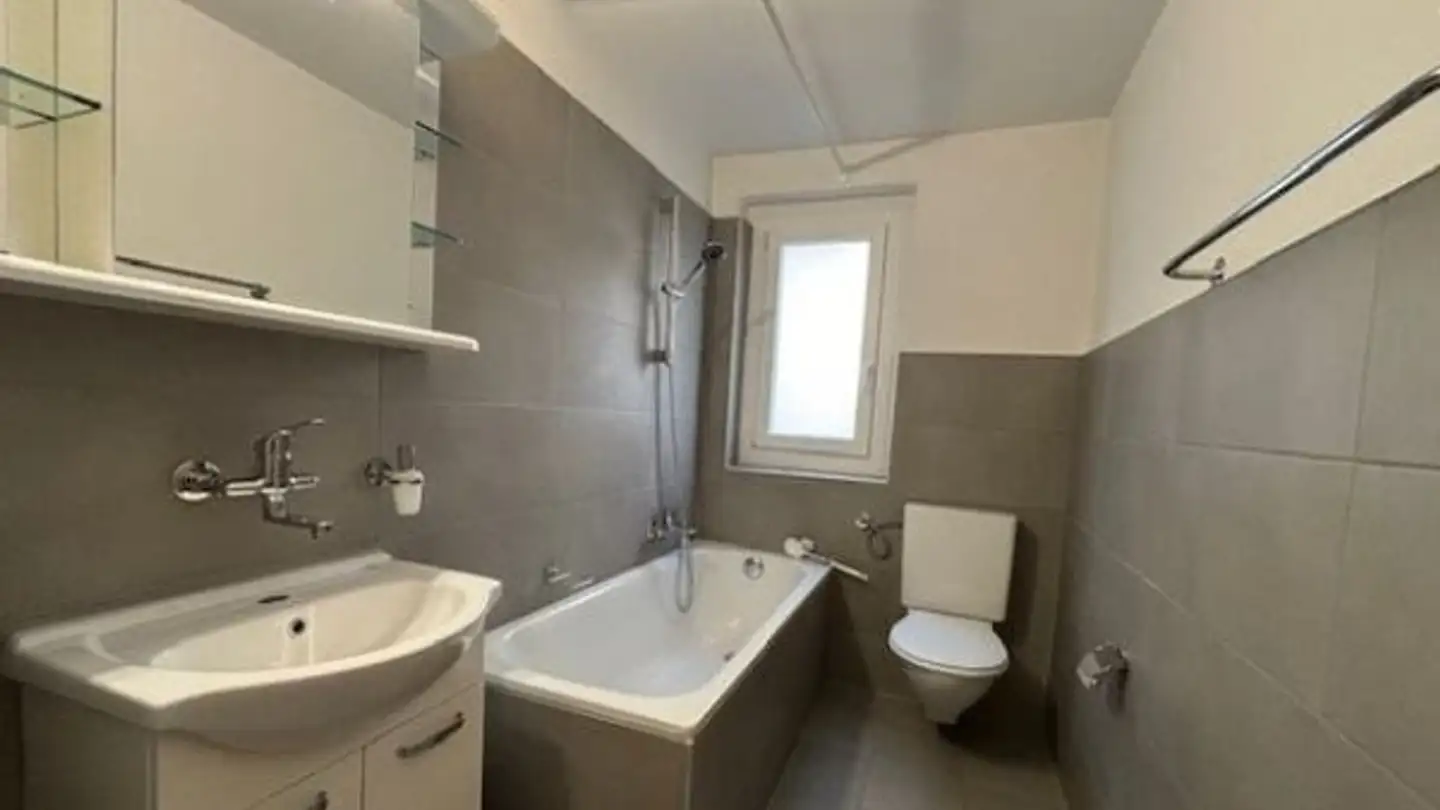 Appartement à louer - Chemin Des Bosquets 5, 2740 Moutier - Photo 4