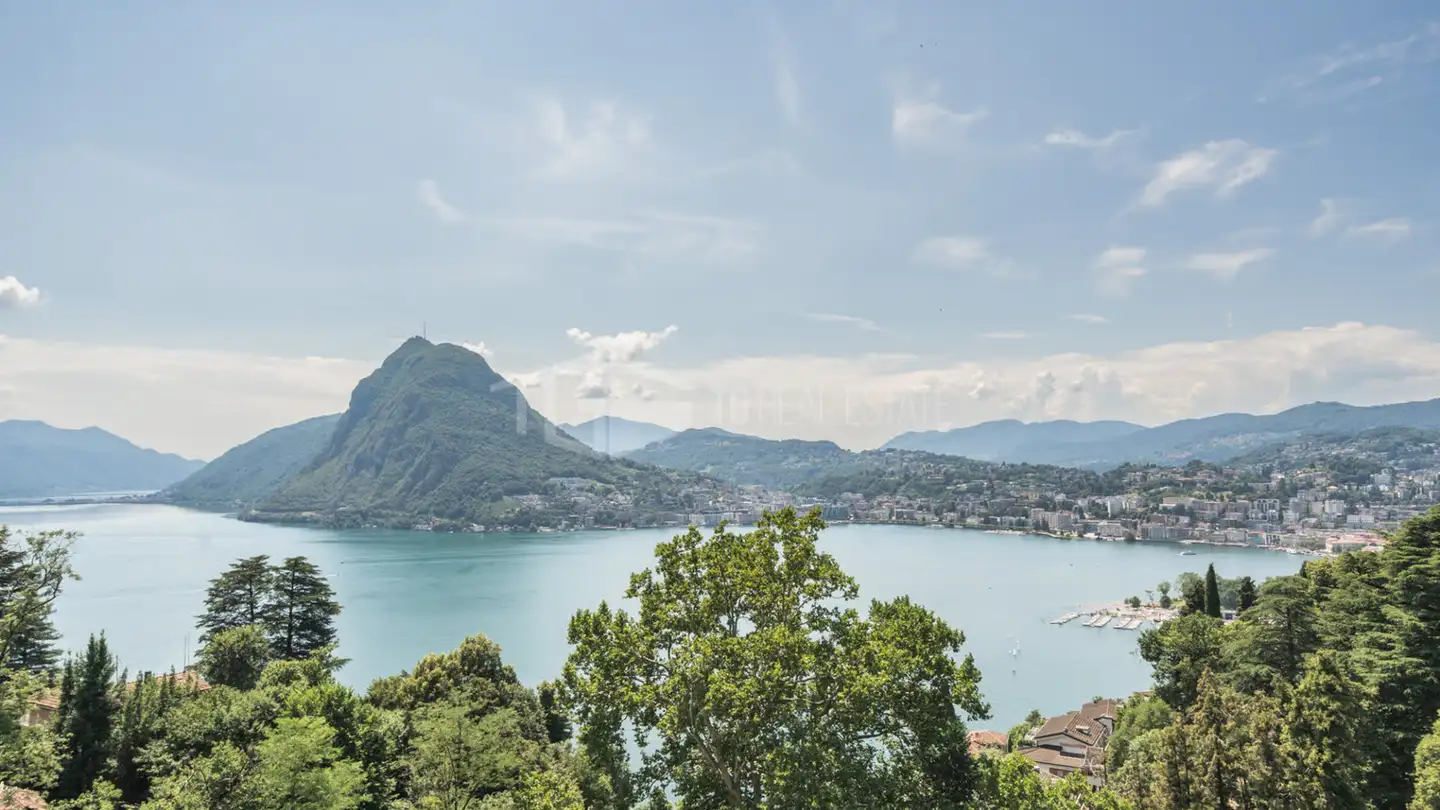 Appartement à louer - Via Ceresio Di Suvigliana, 6977 Ruvigliana
