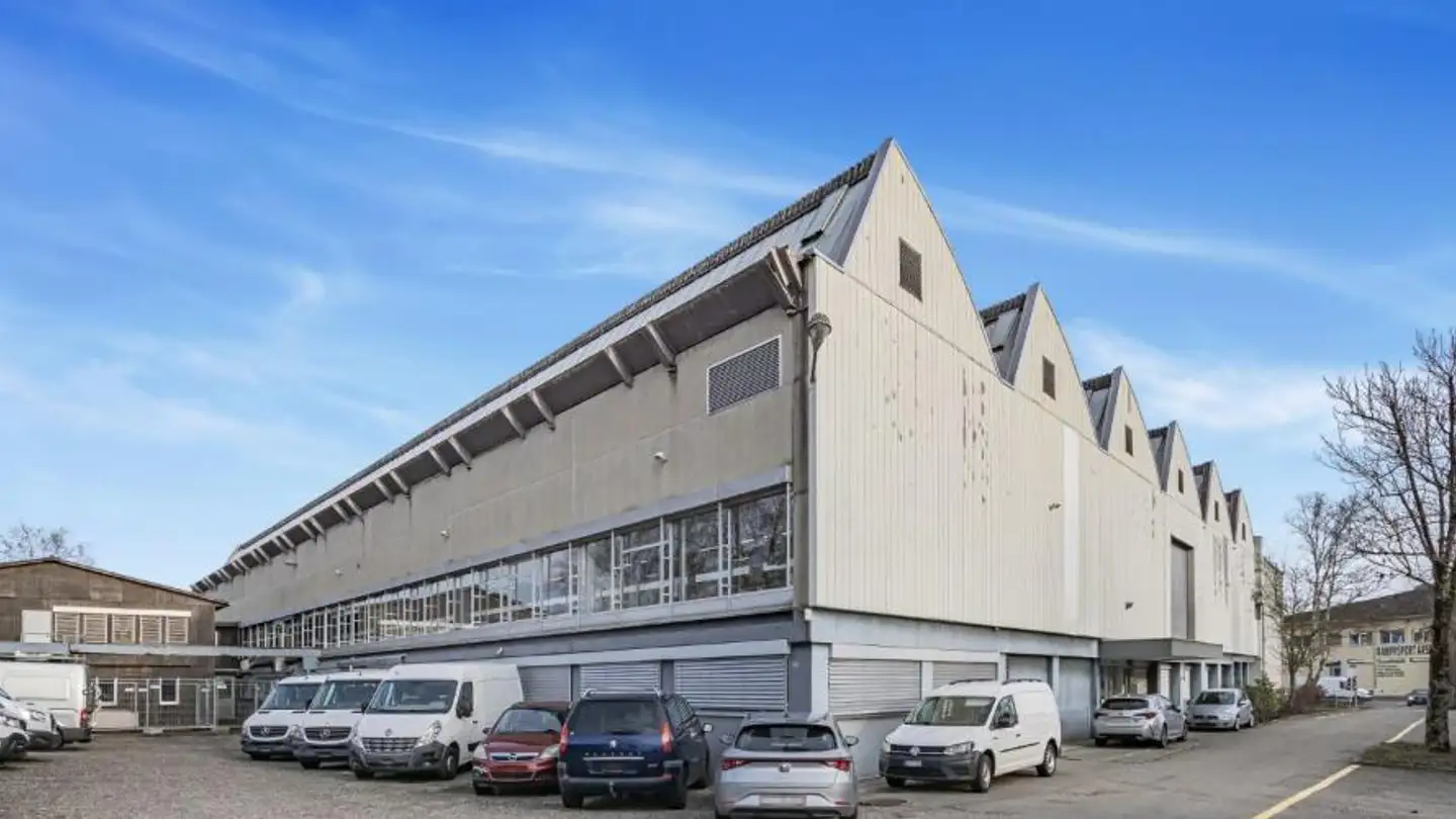Mischgenutztes Gebäude kaufen - Maienstrasse, 2540 Grenchen