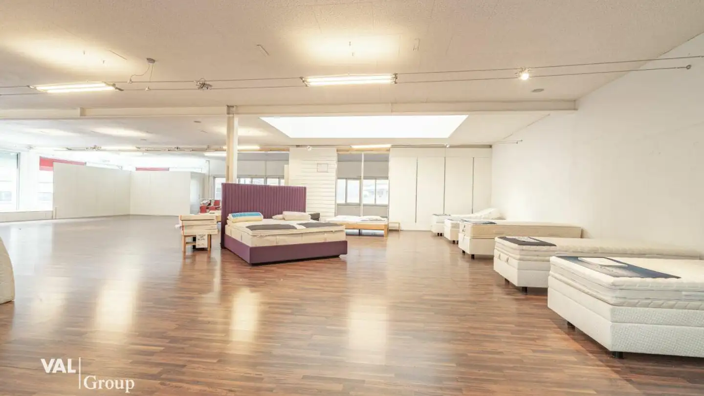 Commercial à louer - 3930 Eyholz - Photo 2