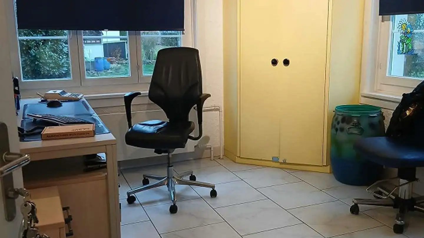 Medical practice for rent - Tägerackerstrasse 2, 8610 Uster - Photo 3