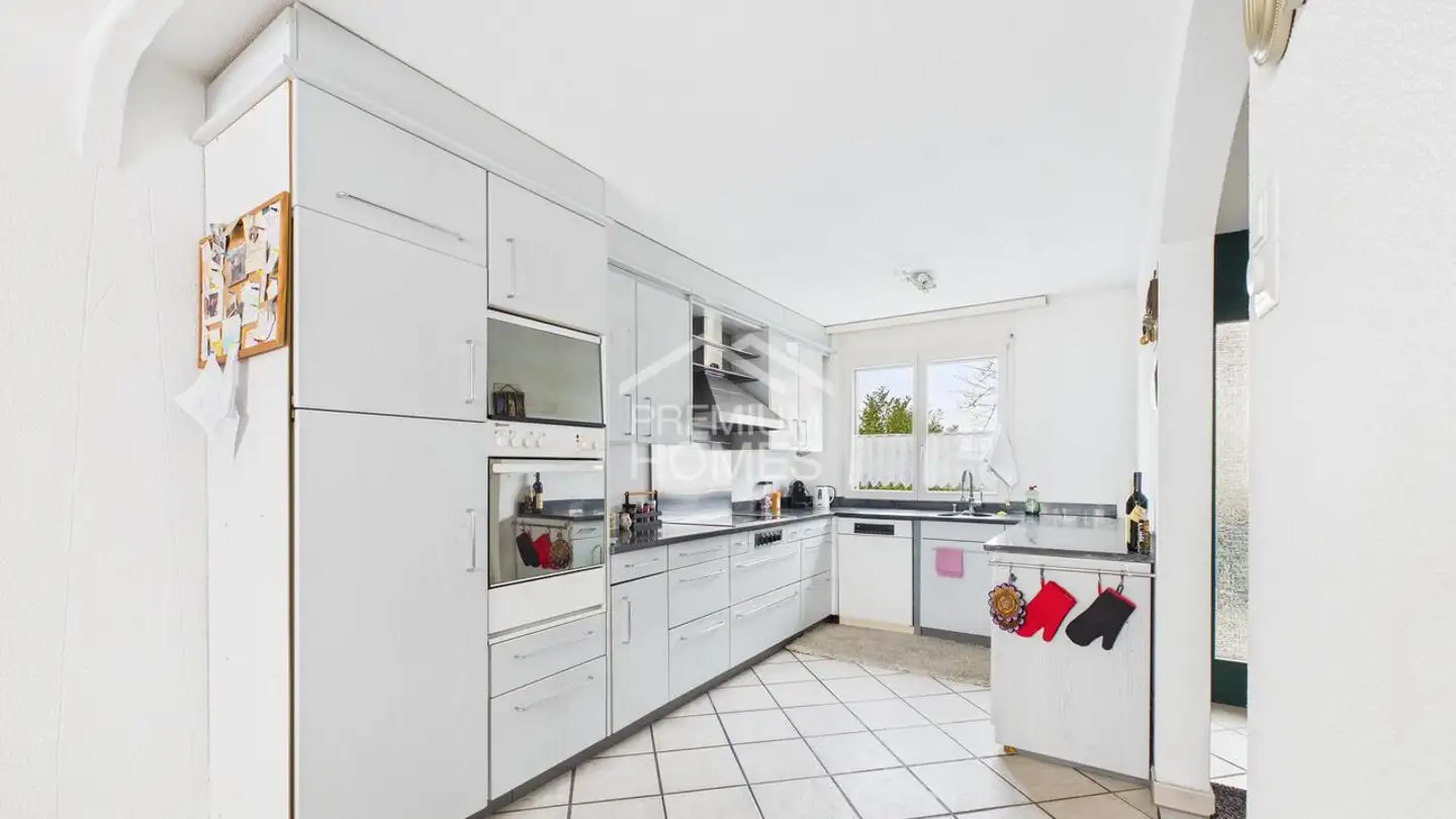 Stepped house for sale - 6038 Gisikon - Photo 4
