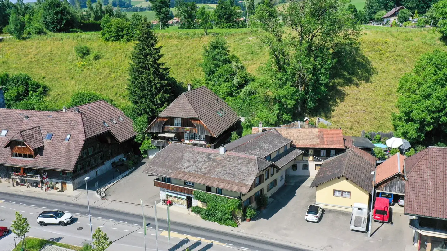 Immeuble mixte à vendre - Langnaustrasse 11, 3436 Zollbrück