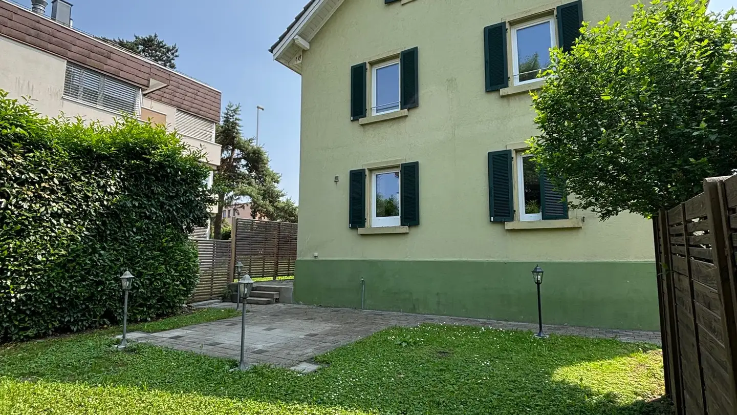 Semi-detached house for sale - Apfhalterstrasse 4, 4132 Muttenz