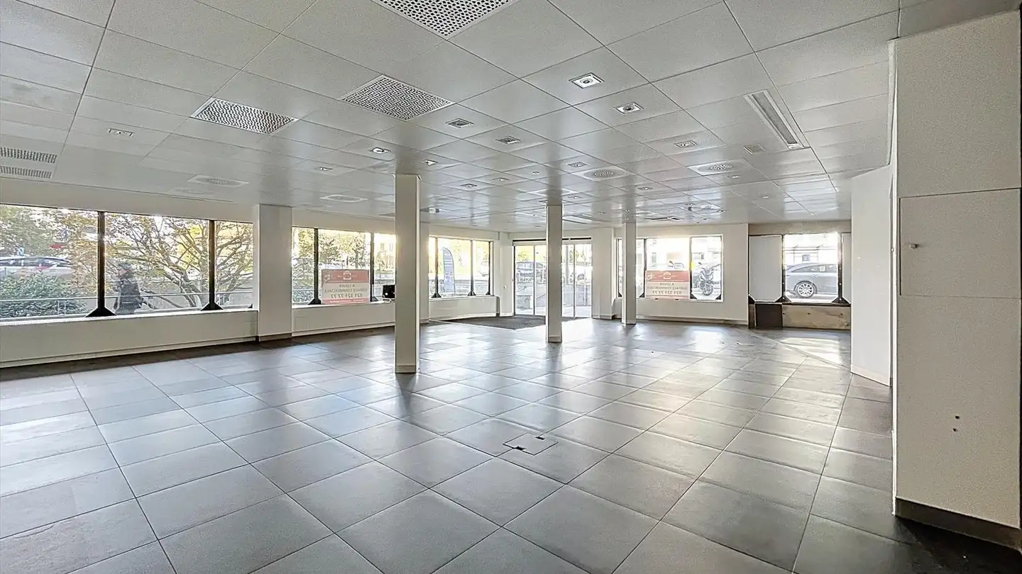 Arcade à louer - Route Des Flumeaux 1, 1008 Prilly - Photo 2