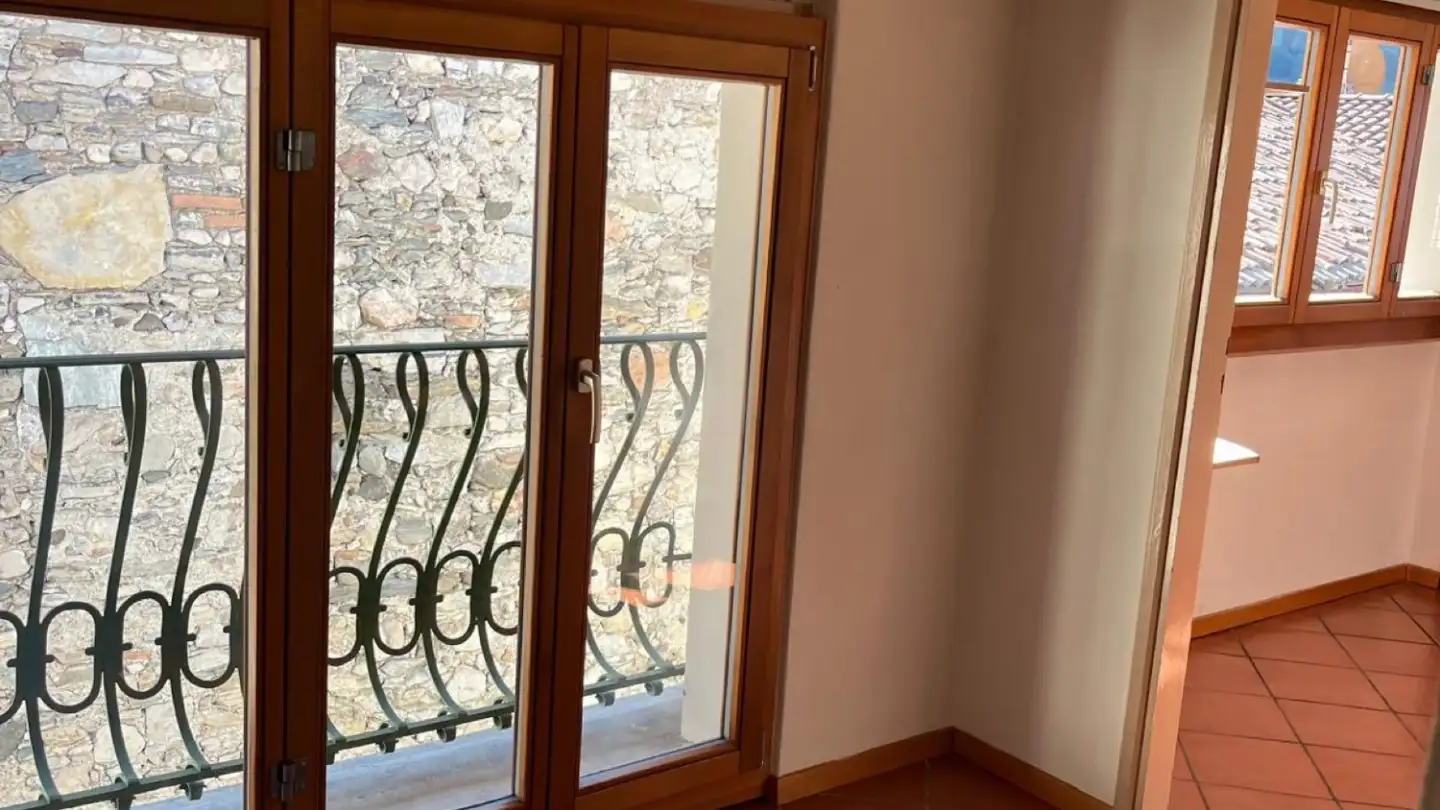 Apartment for rent - Strécia Dal Cassinún 3, 6822 Arogno - Photo 2