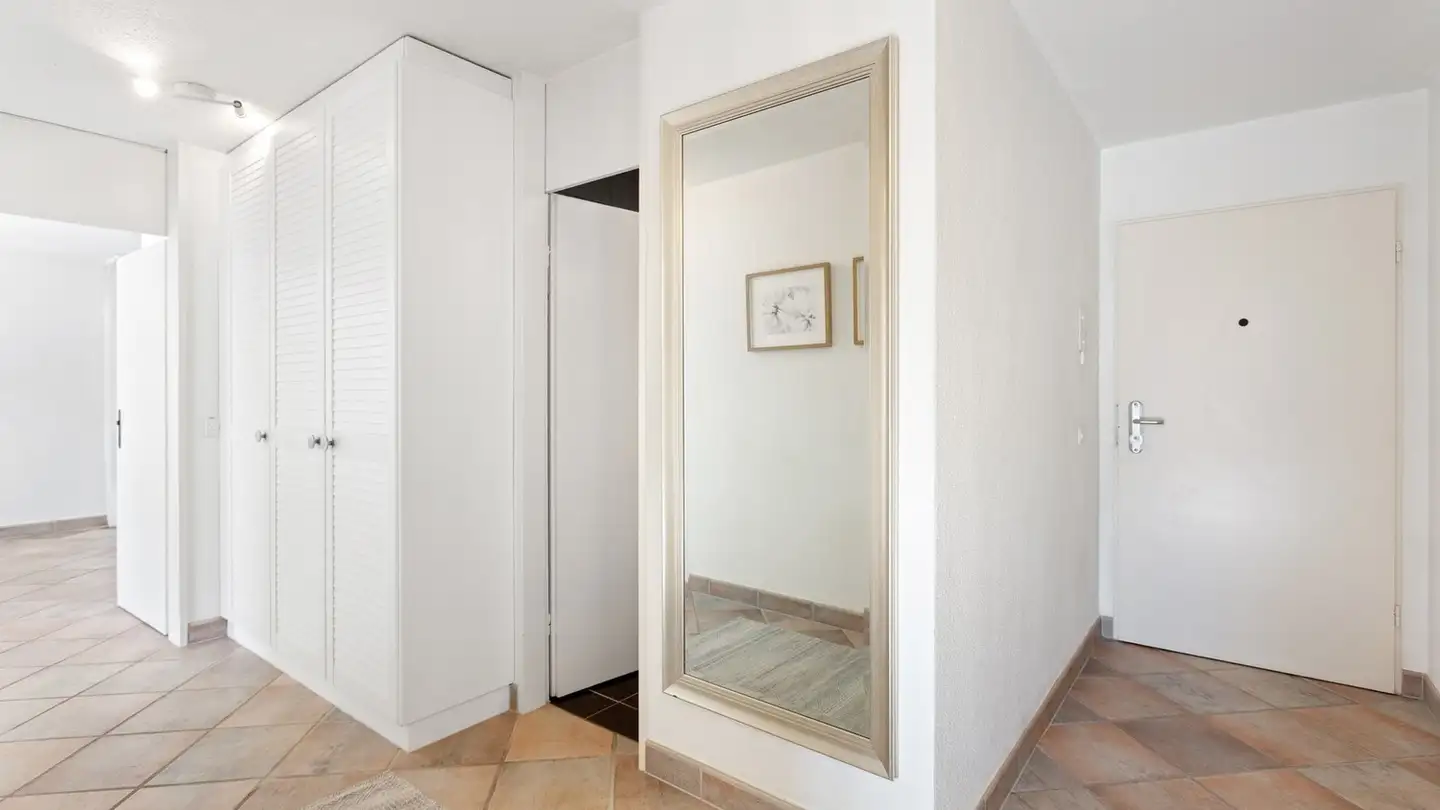 Apartment for rent - Staffelackerstrasse 33, 8953 Dietikon