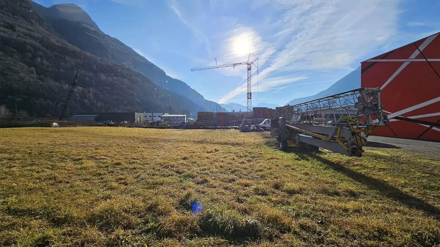 Constructible plot for sale - Via Cantonale, 6703 Osogna - Photo 3