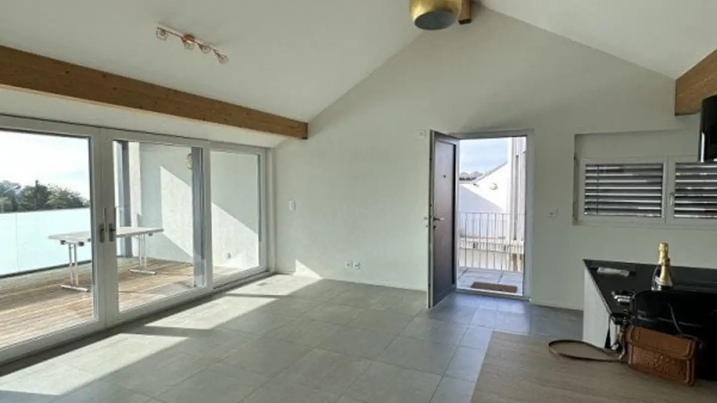 Apartment for rent - Route D'oron 33o, 1010 Lausanne - Photo 2