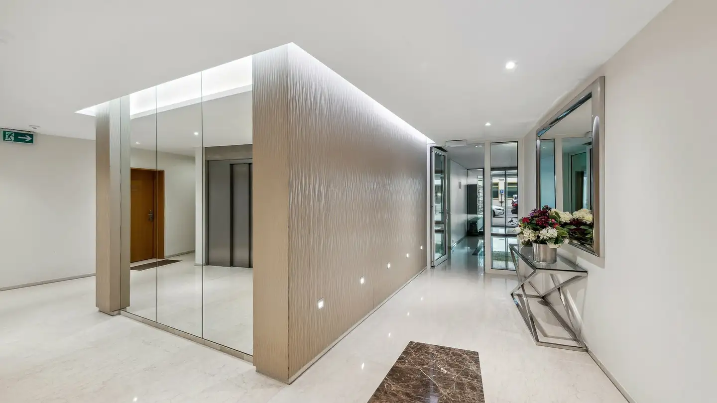 Shop for sale - 1815 Clarens - Photo 3