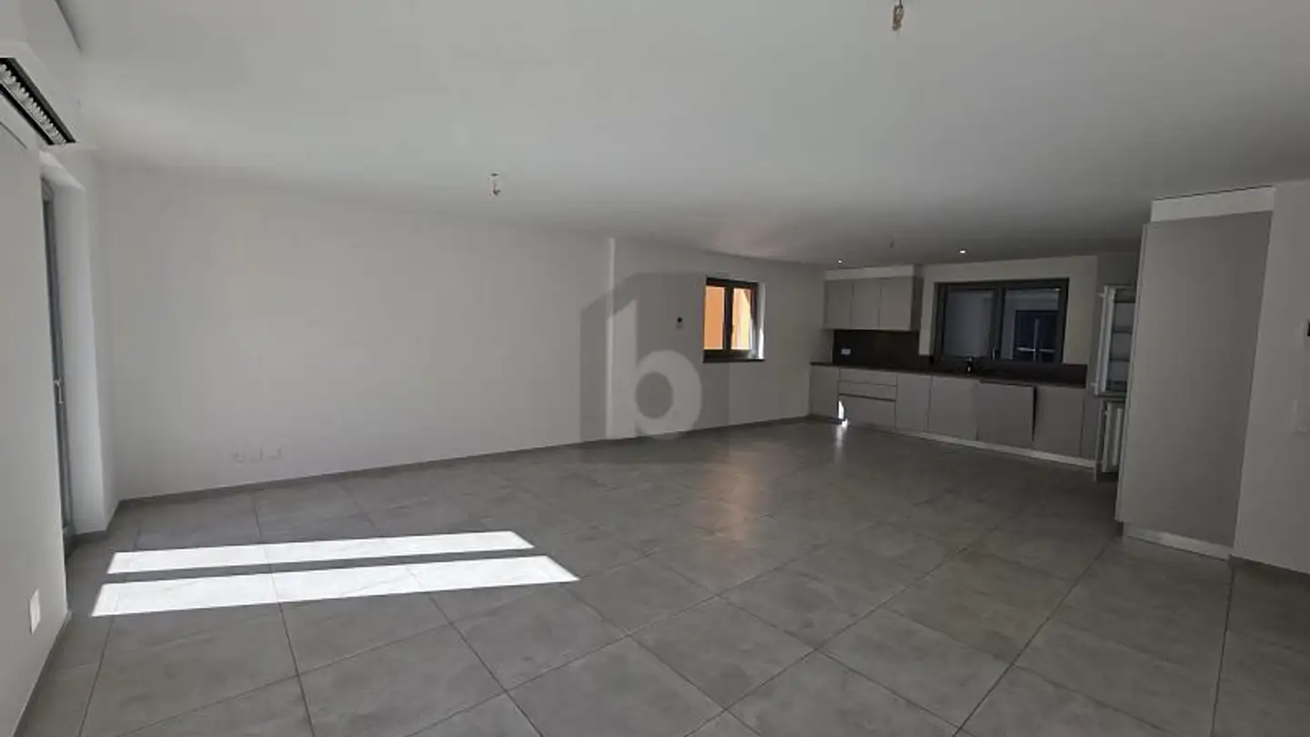 Appartamento in affitto - 6582 Pianezzo - Photo 4