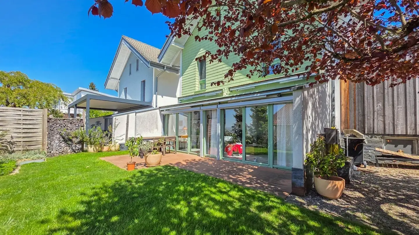 Casa bifamiliare in vendita - 5453 Remetschwil
