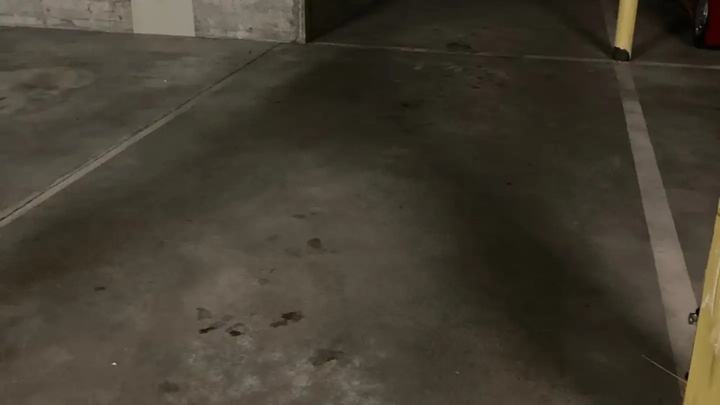 Underground parking space for rent - Blümlisalpstrasse 31a, 3600 Thun