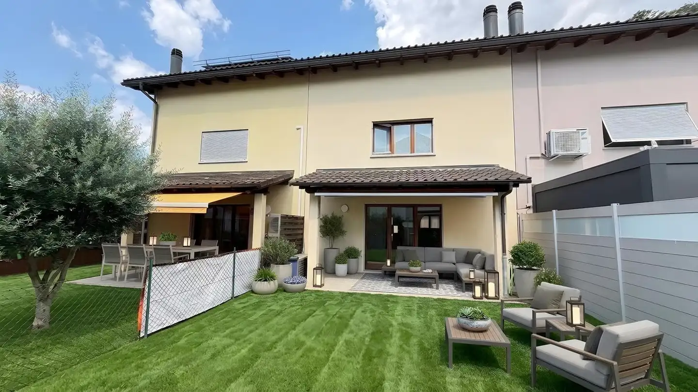Maison en terrasse à vendre - 6513 Monte Carasso