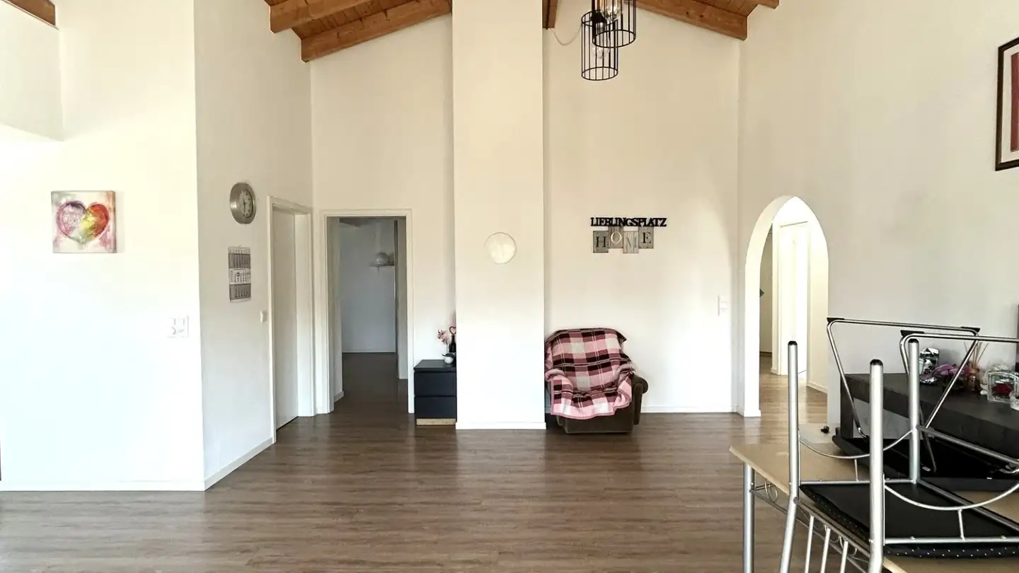 Attic flat for rent - Sankt Josefstrasse 2, 8730 Uznach - Photo 4