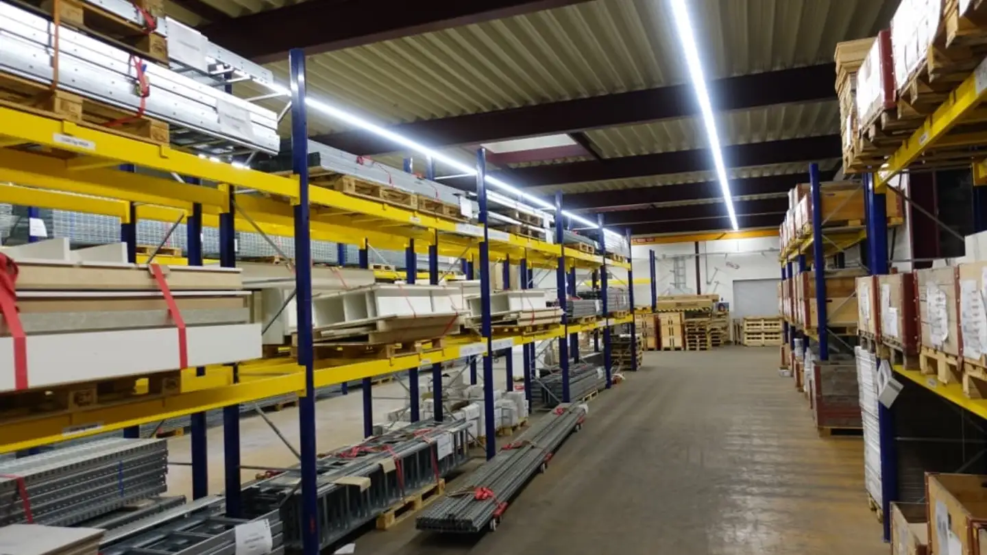 Storage space for rent - Industriestrasse 12, 8335 Hittnau - Photo 2