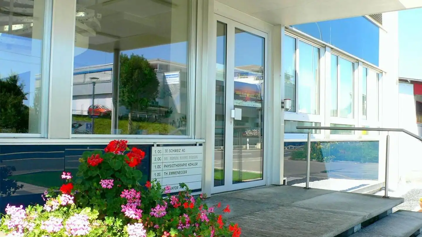 Office space for rent - Hochdorfstrasse 5, 6275 Ballwil