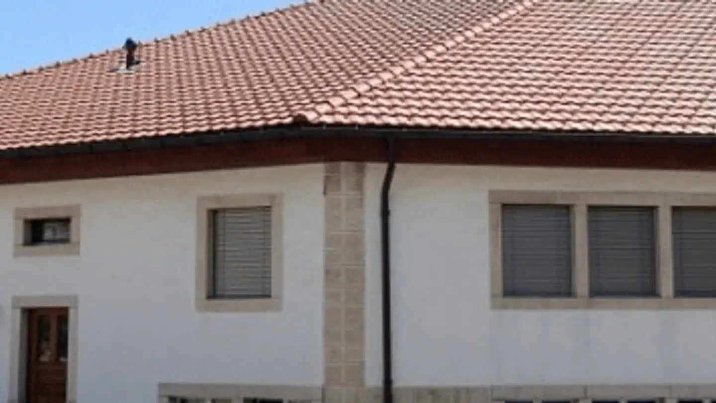 Office space for rent - Place du 23-Juin 4, 2350 Saignelégier - Photo 2