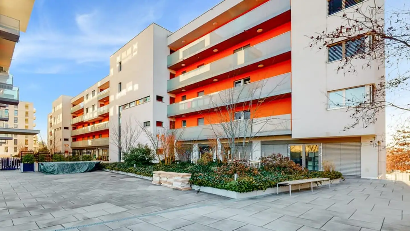 Commercial à louer - Allée De La Petite Prairie 14, 1260 Nyon