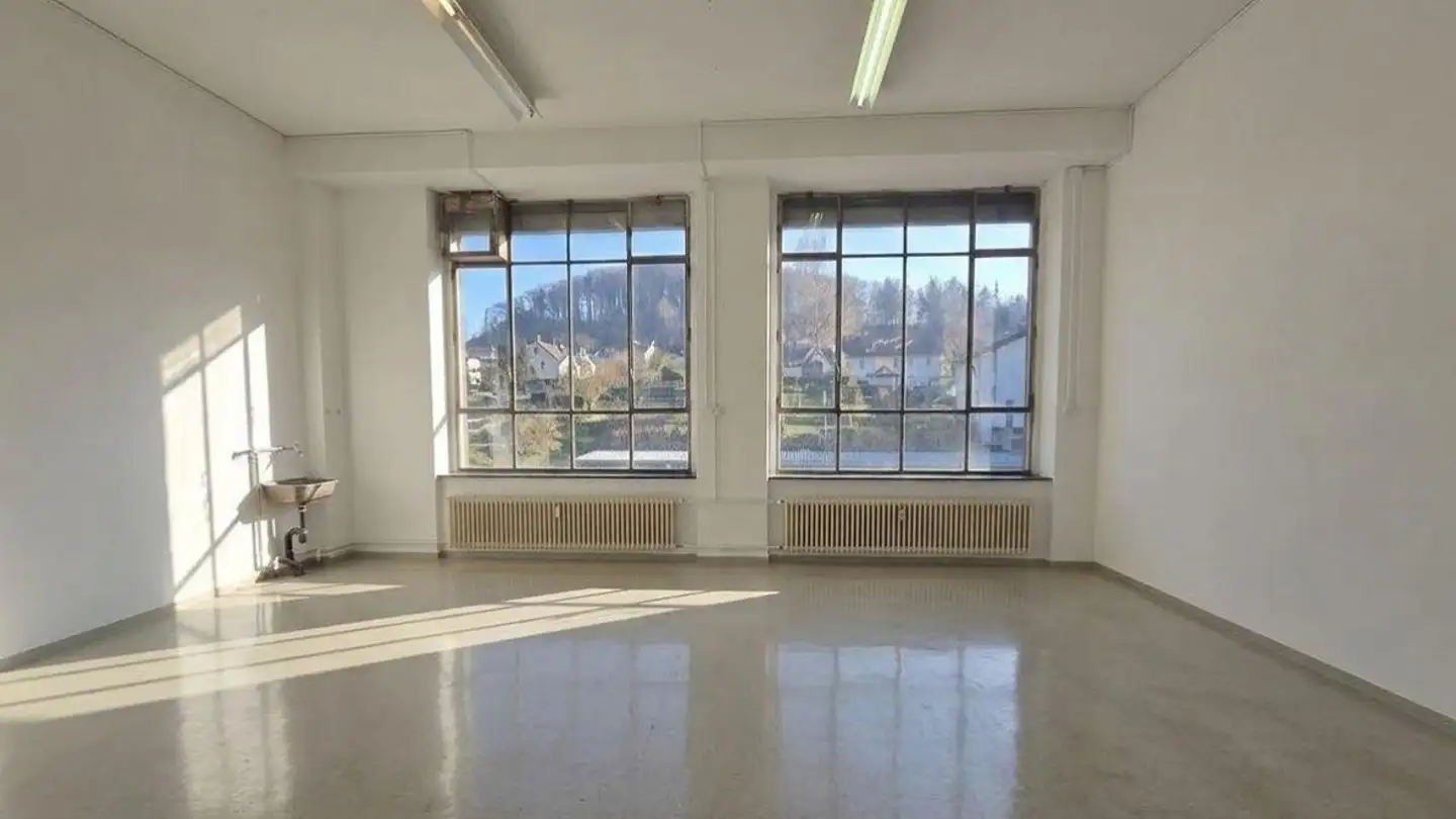 Commercial à louer - Dorfstrasse 6a, 8484 Weisslingen - Photo 4