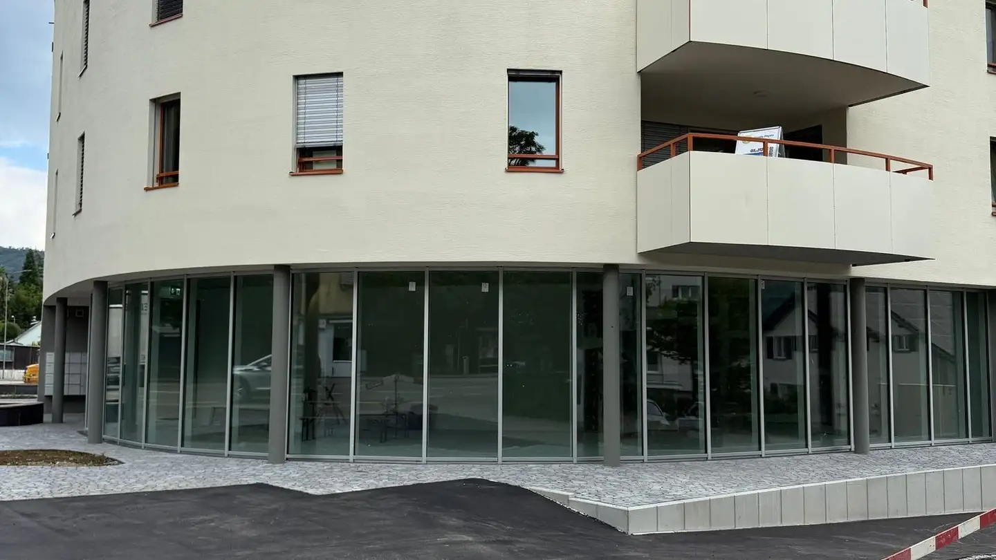 Commerciale in affitto - Landstrasse 49, 5415 Nussbaumen AG - Photo 2