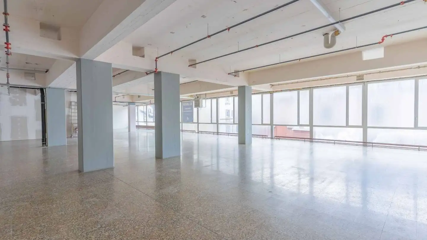 Commercial for rent - 2300 La Chaux-de-Fonds