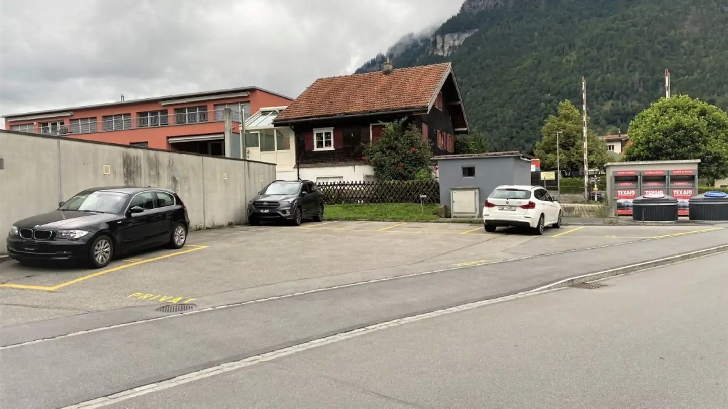 Parkplatz im Freien mieten - Rieven 16, 7013 Domat/Ems - Foto 2