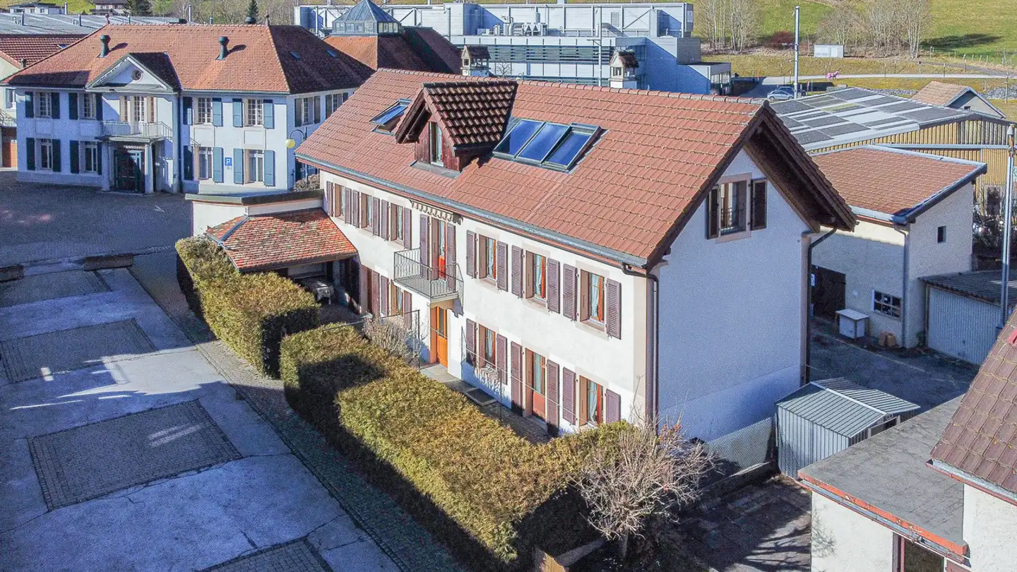 Single house for sale - Rue Du Pré 6, 2114 Fleurier - Photo 2