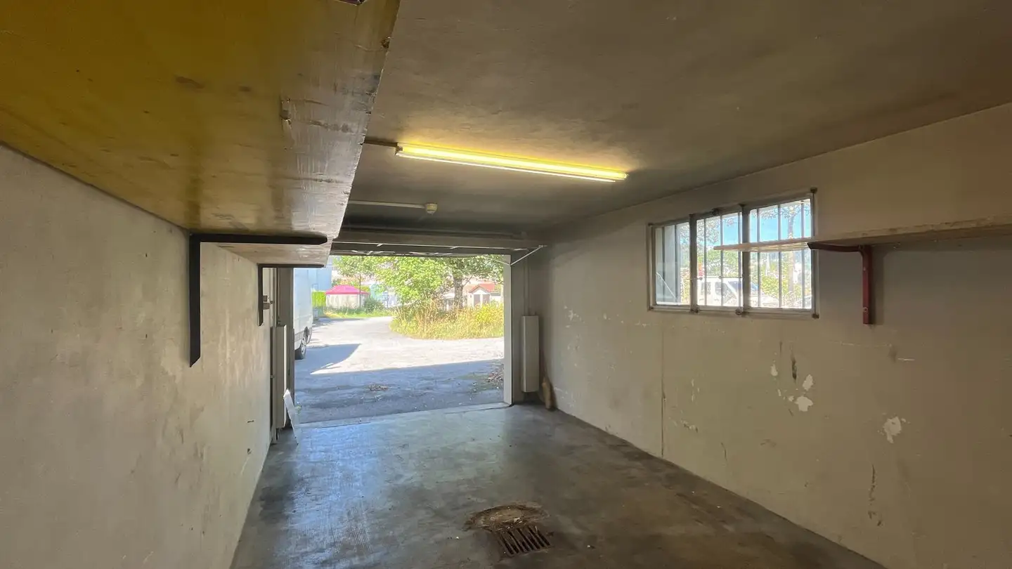 Garage individuel à louer - Rue Des Crêtets 3, 2300 La Chaux-de-Fonds