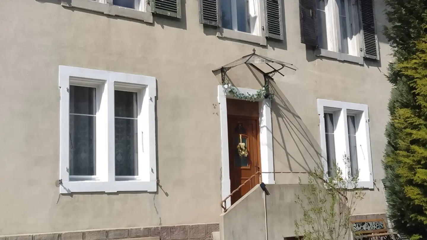 Single house for rent - 2738 Court