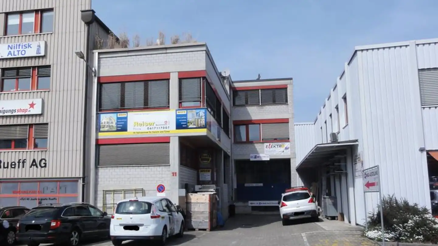 Office space for rent - Sternenhofstrasse 11a, 4153 Reinach BL