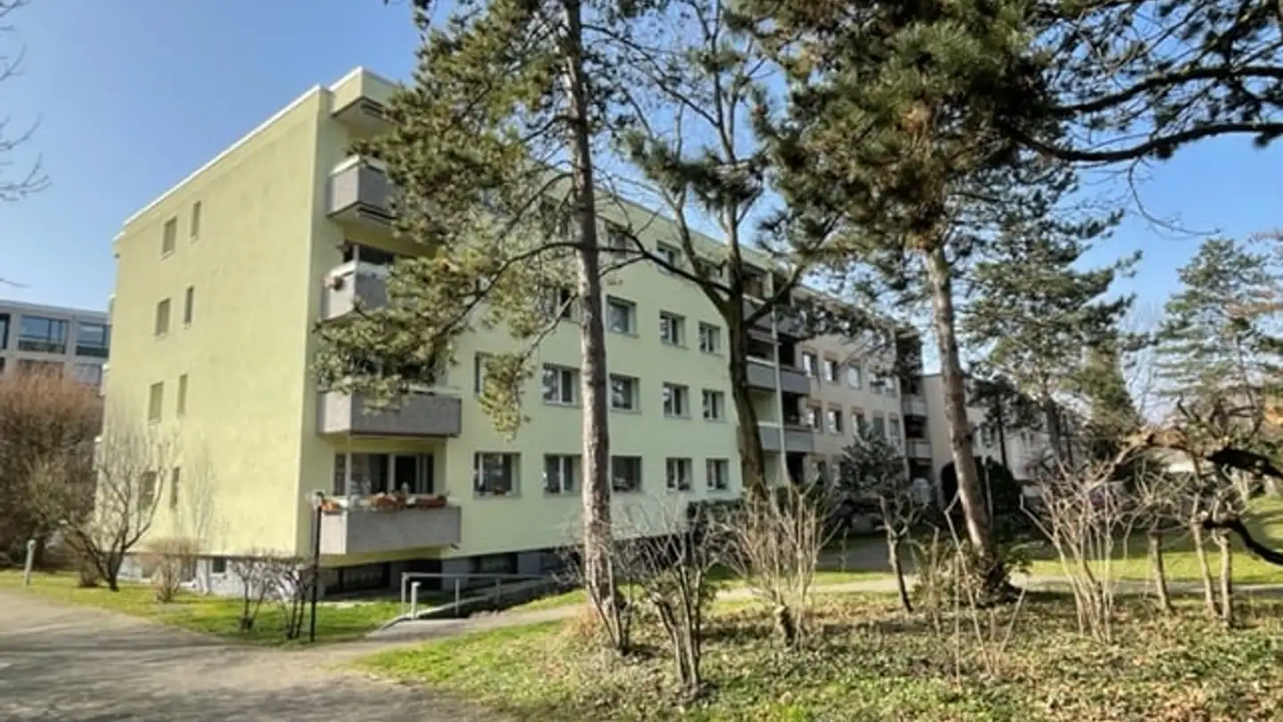 Underground parking space for rent - 4132 Muttenz